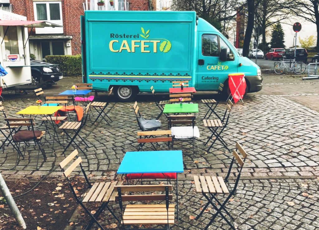Cafeto-Marktwagen-Sitzplätze